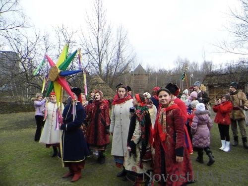 Яркий праздник в украинских традициях-9