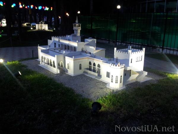 Крым в миниатюре. Алуштинский парк Крым в миниатюре. Алуштинский парк